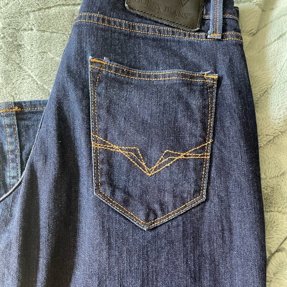 Guess vermont slim mens 30x32 - Picture 2 of 2
